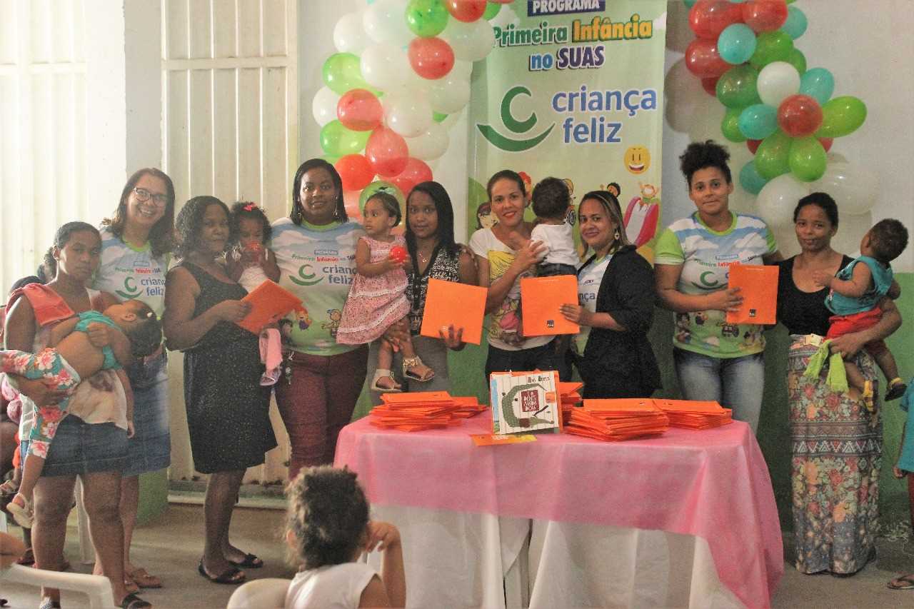 Programa Infância em Camacã beneficia dezenas de famílias